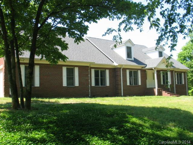 2621 Lynn Dr., Gastonia, NC 28054