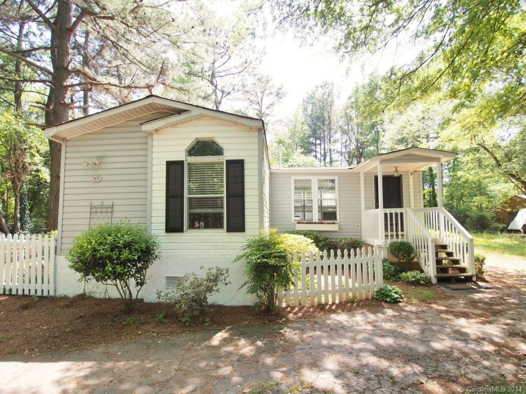 7428 Babe Stillwell Farm Rd., Huntersville, NC 28078