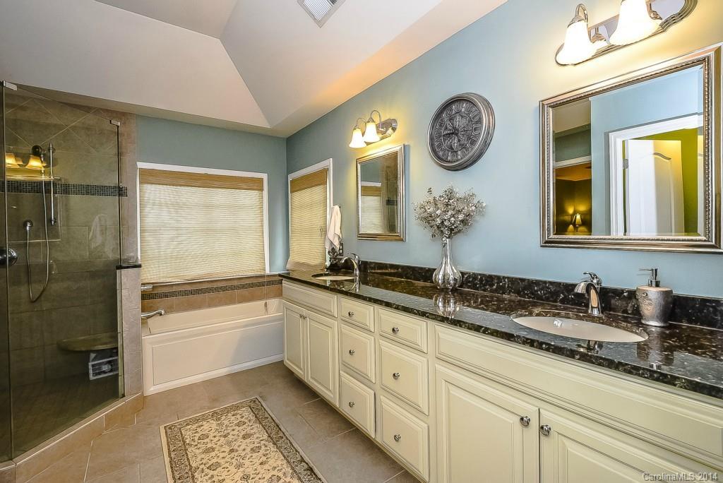 5410 Mcchesney Dr., Charlotte, NC 28269