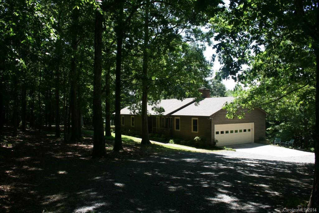 2102 Lakeshore Dr., Monroe, NC 28112