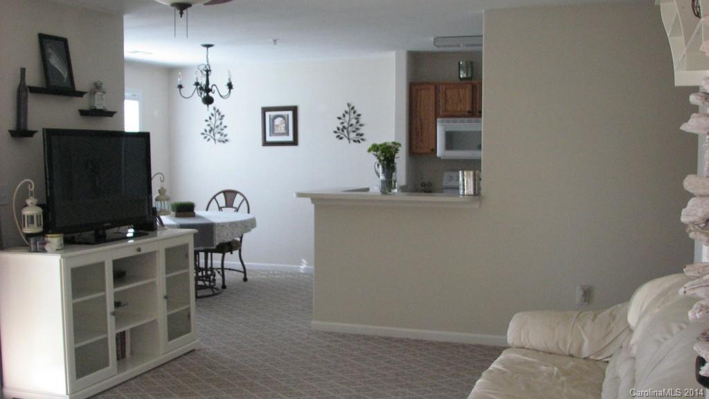 6412 Kee Ln., Harrisburg, NC 28075