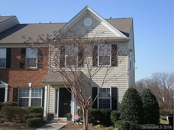5219 Glenlea Walk Ln. #19, Charlotte, NC 28216