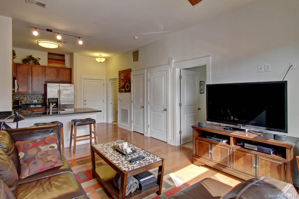 3267 Noda Blvd., Charlotte, NC 28205