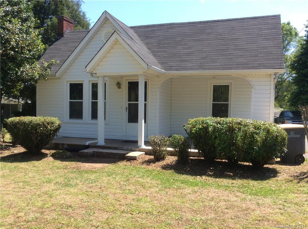 2104 Englewood St., Kannapolis, NC 28083