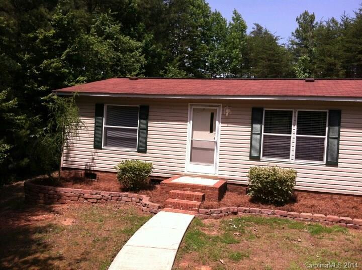 249 Ridge Creek Dr., Troutman, NC 28166