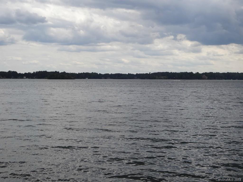 130 Channel Pointe Ln., Mooresville, NC 28117