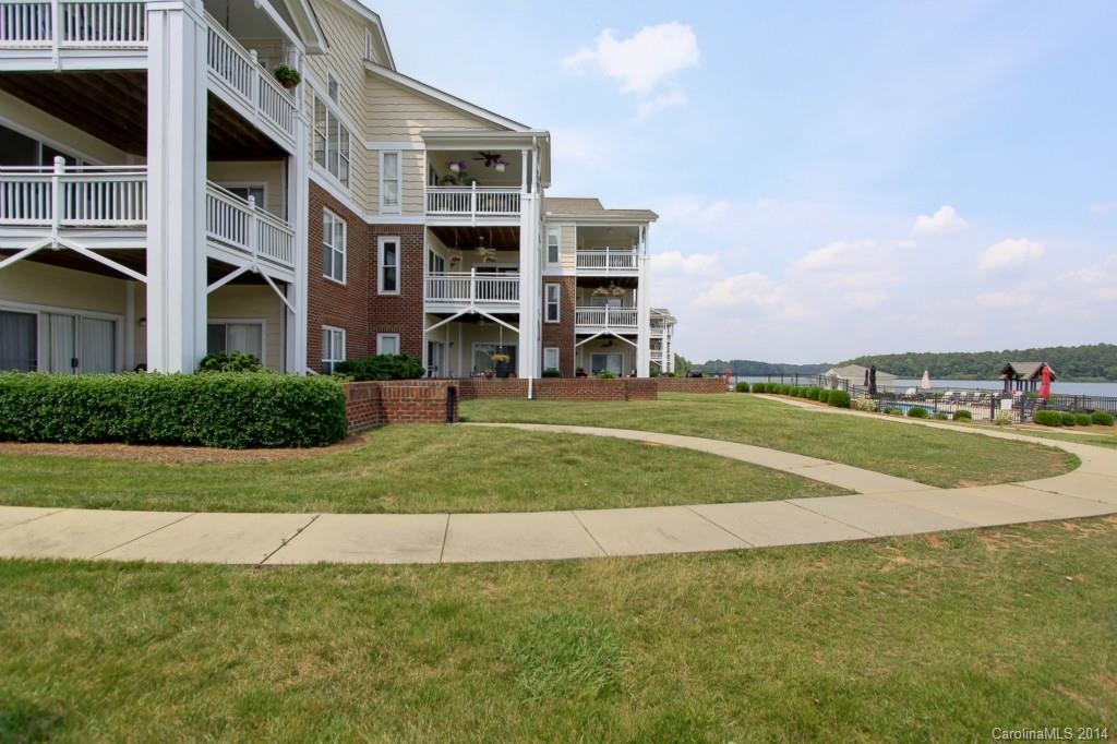 930 Jetton St. #34, Davidson, NC 28036