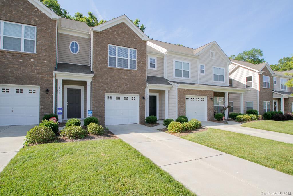 4541 Craigmoss Ln., Charlotte, NC 28278