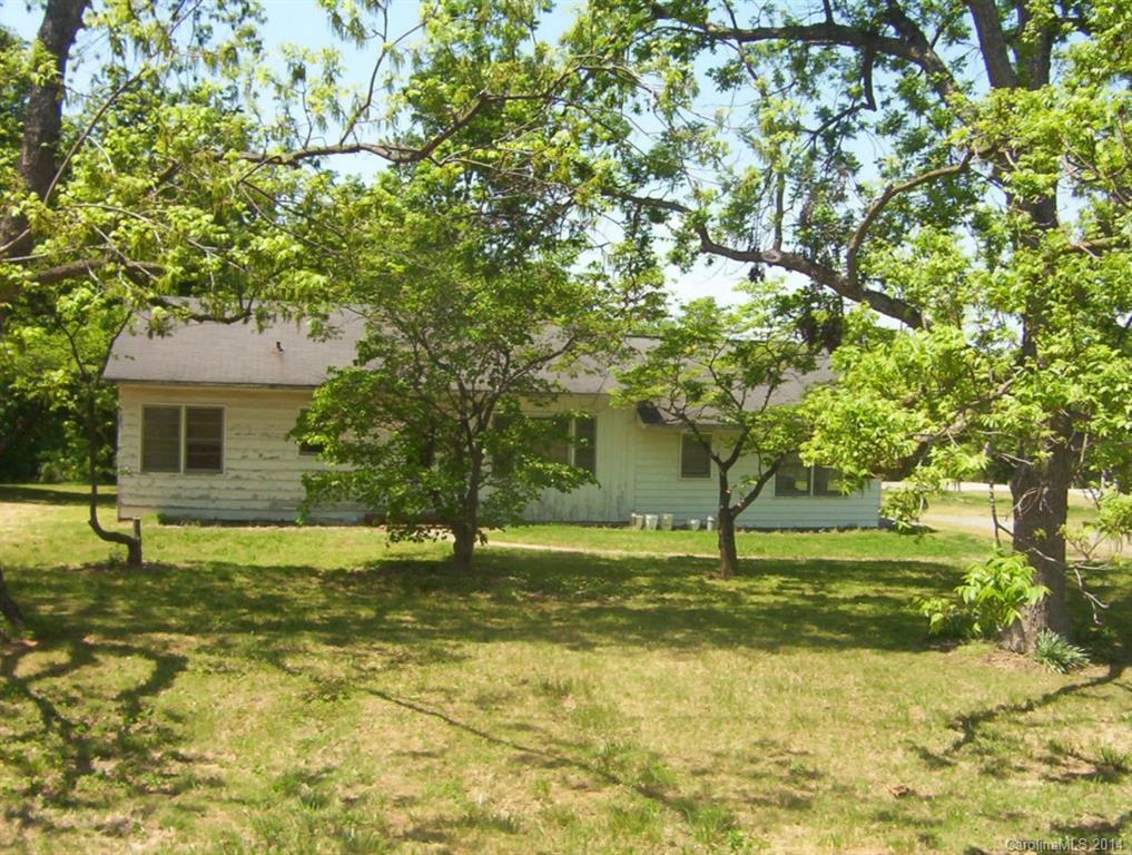 600 Wiggins Rd., Mooresville, NC 28115