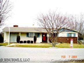 57 Salem Rd., Weaverville, NC 28787