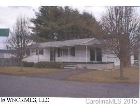 218 Harris St., Waynesville, NC 28786