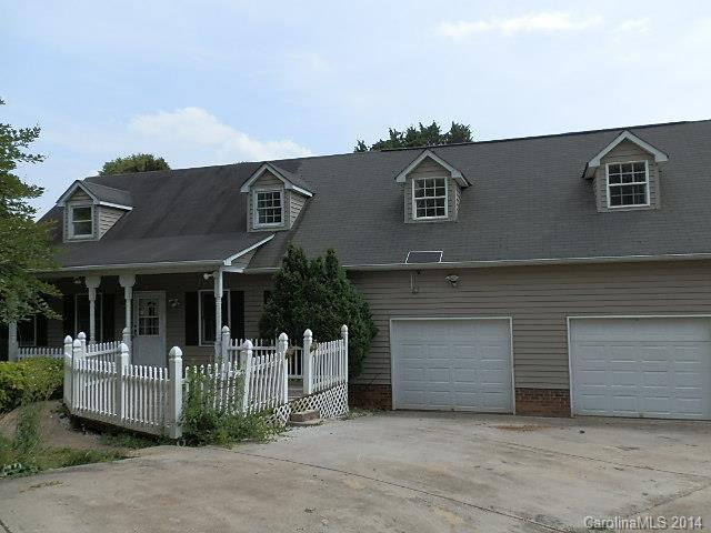 465 Knotty Pine Cir., Salisbury, NC 28146