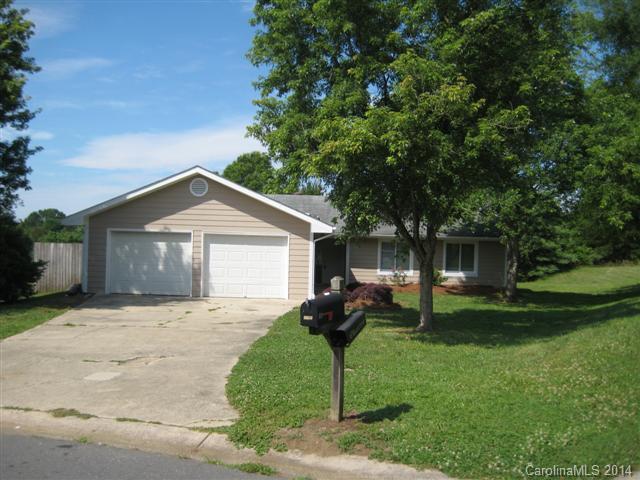 11101 Meadowcrest Ln., Charlotte, NC 28226