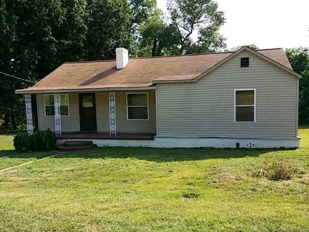 328 North Ave., Troutman, NC 28166