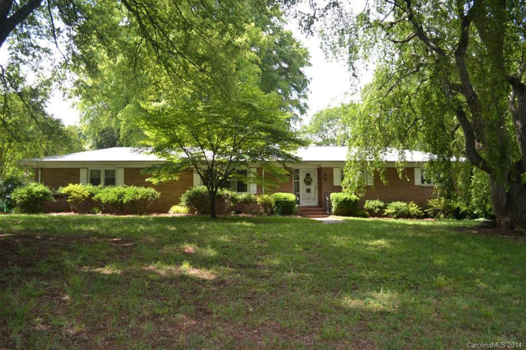 1615 Revlon Pl., Charlotte, NC 28212