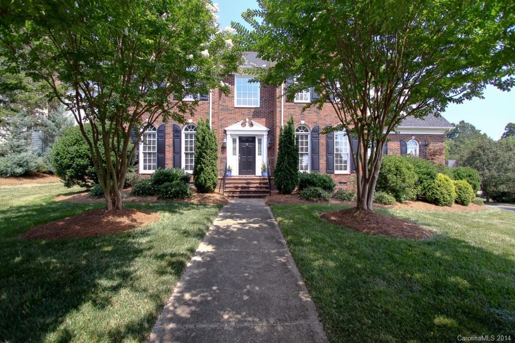 5639 Flowering Dogwood Ln., Charlotte, NC 28270