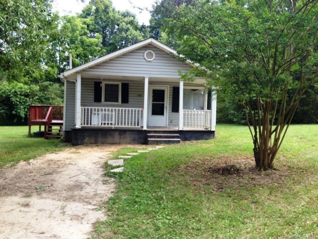 1321 May Ave., Gastonia, NC 28052