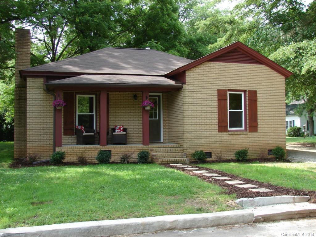 20010 Mulberry St., Cornelius, NC 28031