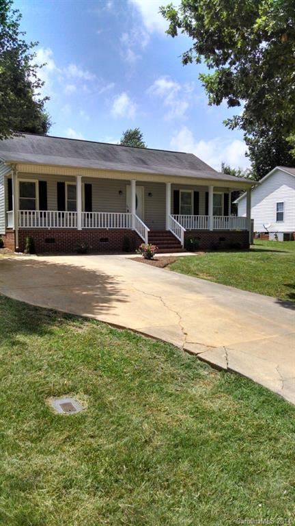 1006 Ashwood Pl., Salisbury, NC 28146