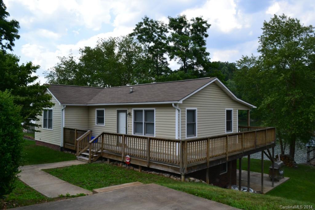 211 Catawba Ave., Hickory, NC 28601