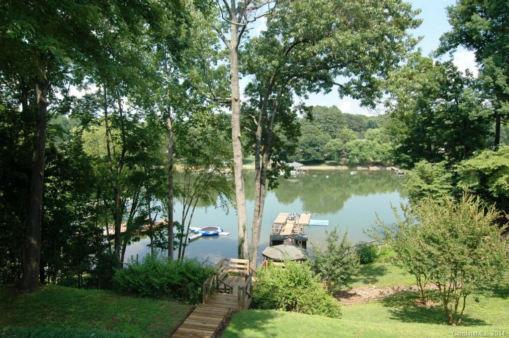 7021 Butler Dr., Sherrills Ford, NC 28673