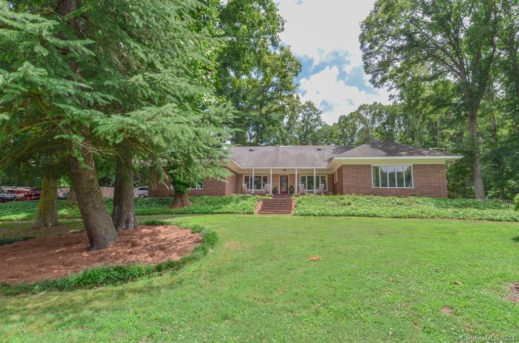 1305 Quail Dr., Monroe, NC 28112