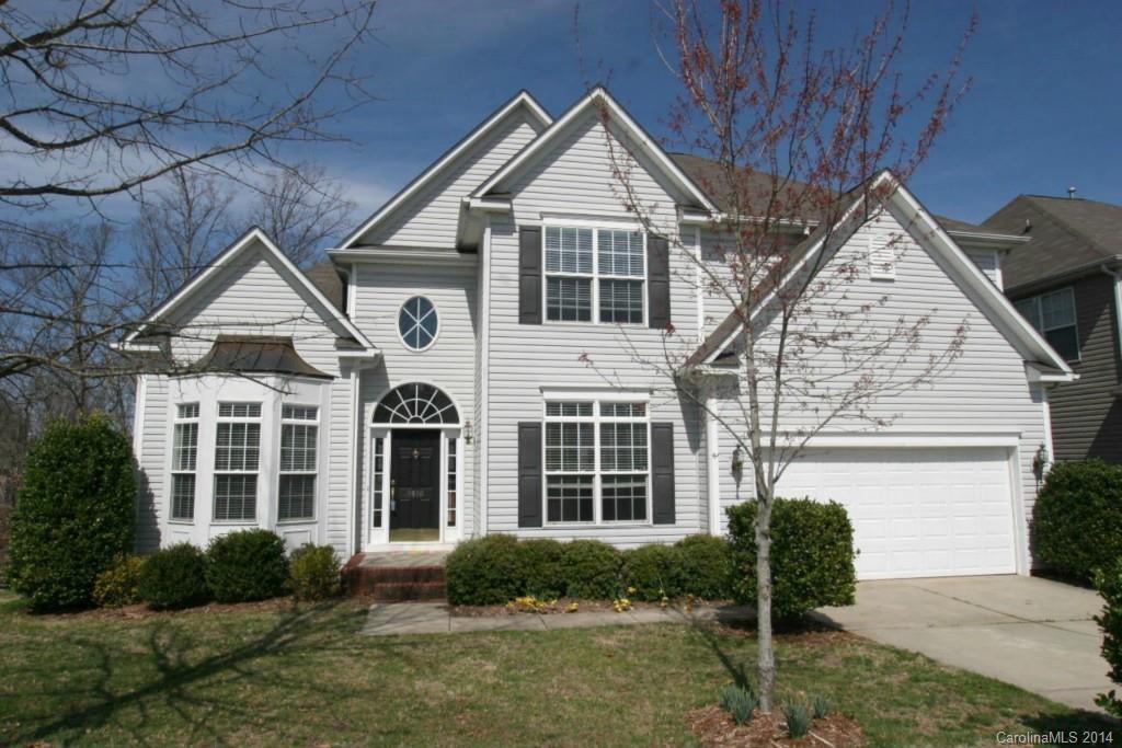 9810 Edinburgh Ln., Charlotte, NC 28269
