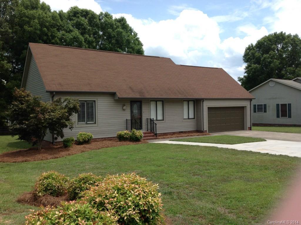 823 Ridge Ave., Kannapolis, NC 28083