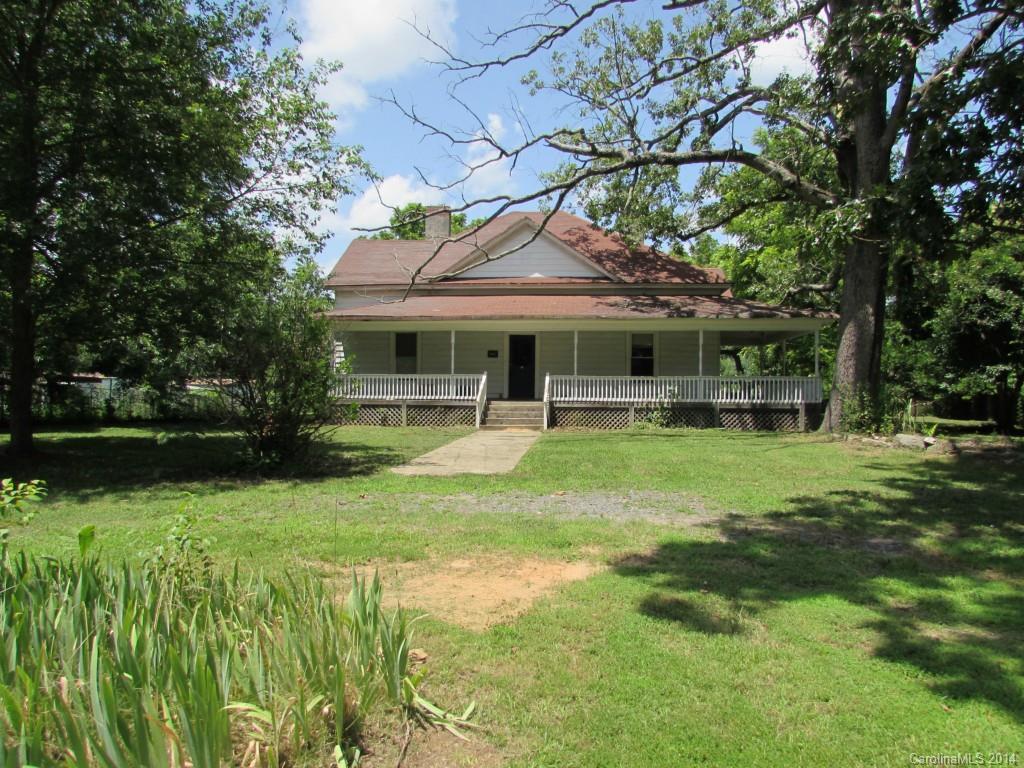 2504 Rogers Ave., Gastonia, NC 28052