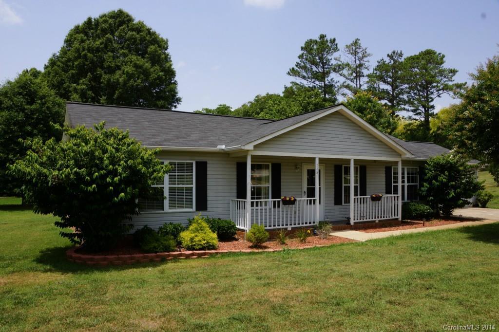 118 Beracah Pl., Mooresville, NC 28115