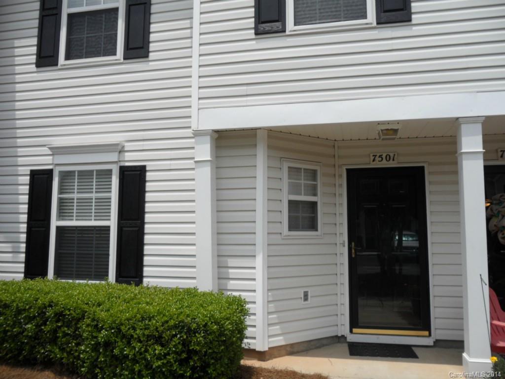 7501 Pilot Cove Ct. #9, Denver, NC 28037