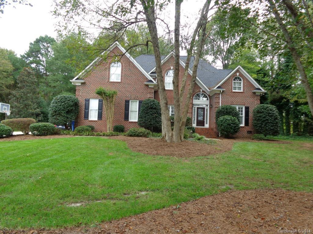 1713 White Pond Ln., Waxhaw, NC 28173
