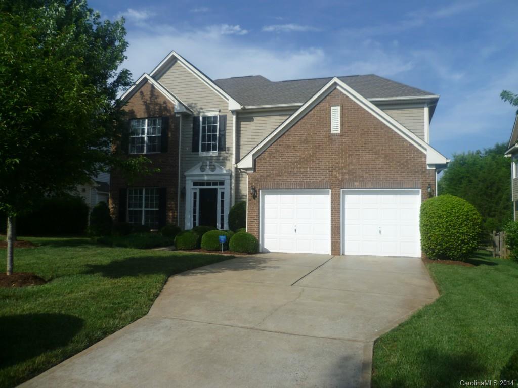9713 Autumn Applause Dr., Charlotte, NC 28277