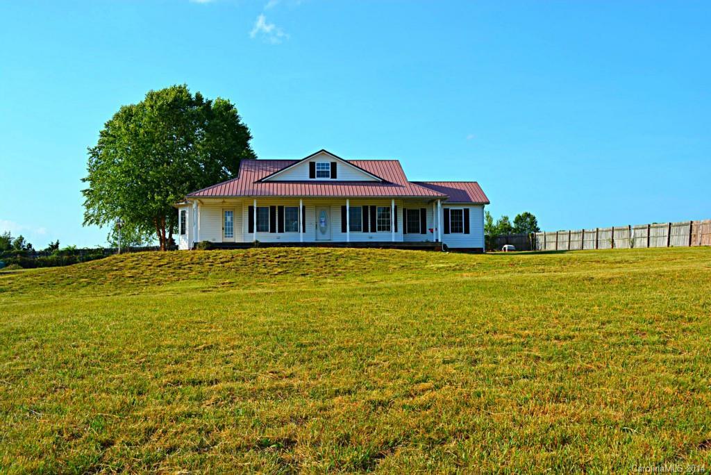 17400 Mooresville Rd., Mooresville, NC 28115