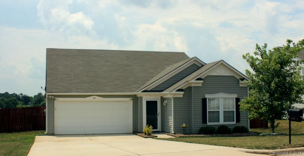121 Valencia Ln., Statesville, NC 28625