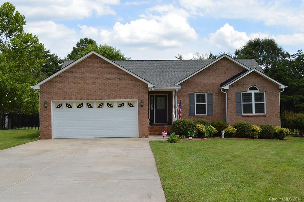 4150 Sim Chick Ln., Maiden, NC 28650