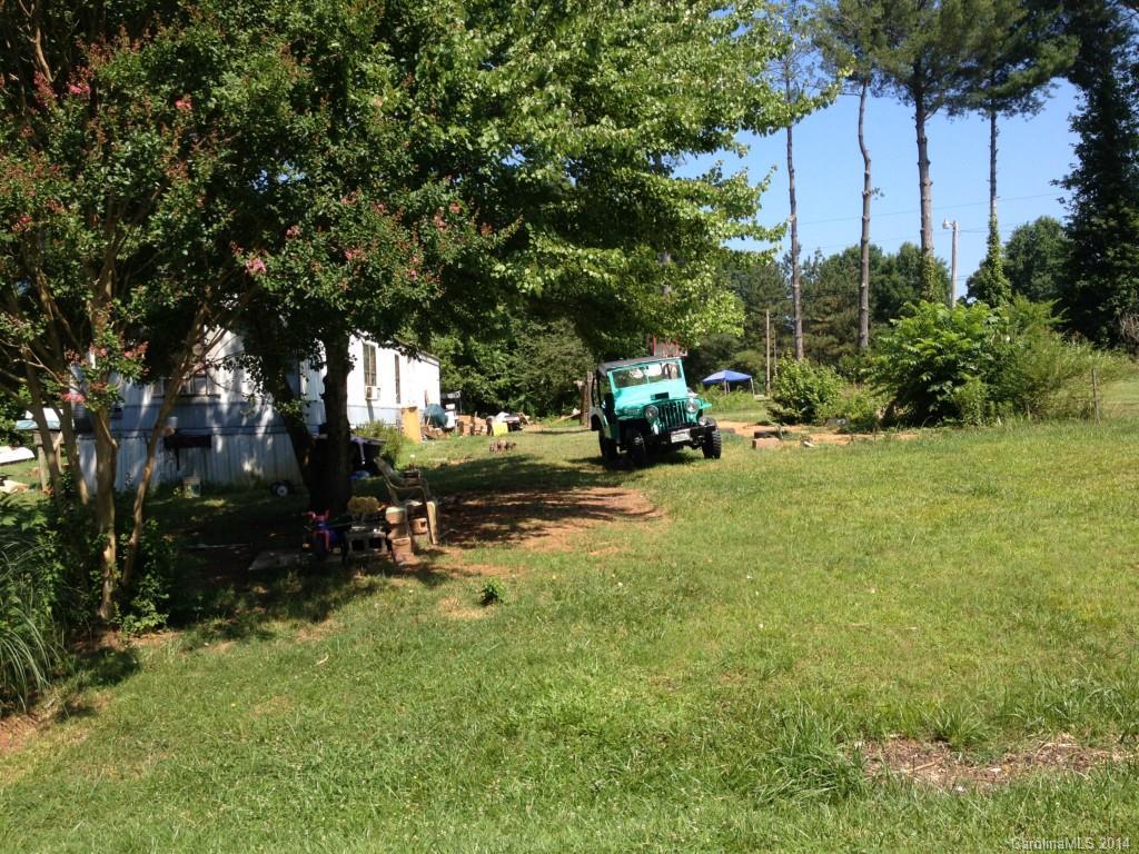 126 Kingsdale Dr., Statesville, NC 28625