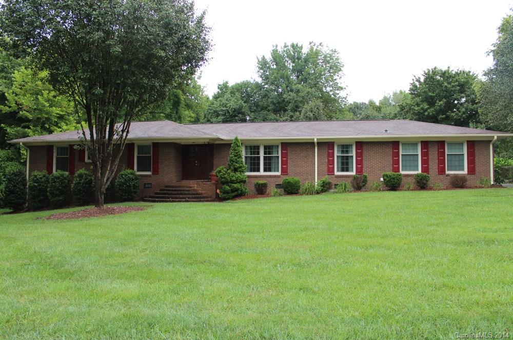 3333 Oak Tree Tr., Matthews, NC 28105