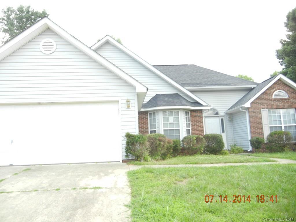 8215 Vermilion Dr. #L37 B7 M26-897, Charlotte, NC 28215