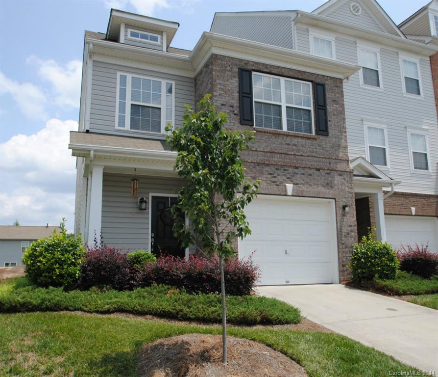 9708 Walkers Glen Dr., Concord, NC 28027