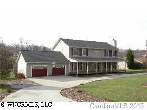 697 Monte Vista Rd., Candler, NC 28715