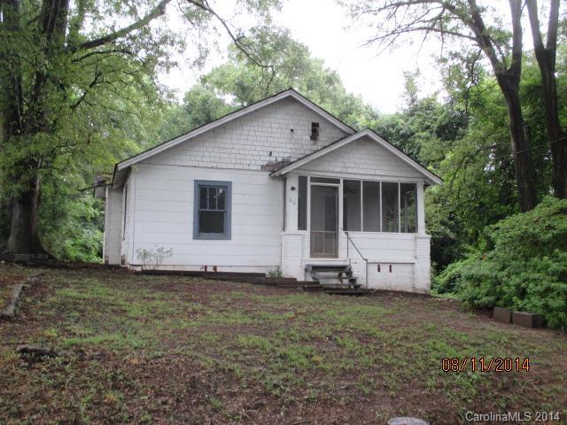 614 Maple Ave., Gastonia, NC 28052