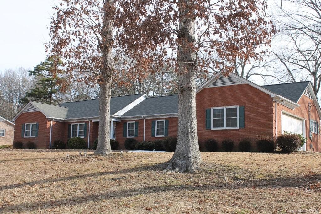 1944 Taylor Dr., Gastonia, NC 28052