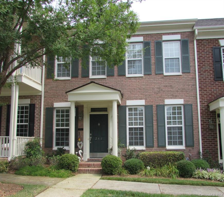 241 N Faulkner Way #196, Davidson, NC 28036