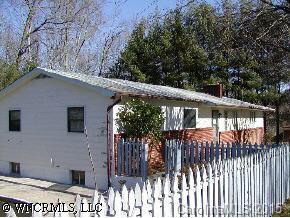 67 Crowell Rd., Asheville, NC 28806