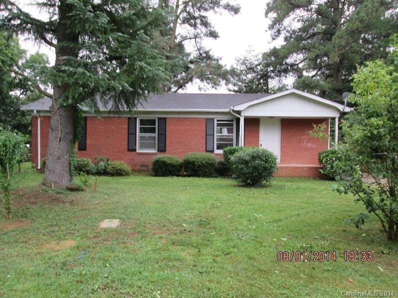 2704 Ashcraft Ave., Monroe, NC 28110