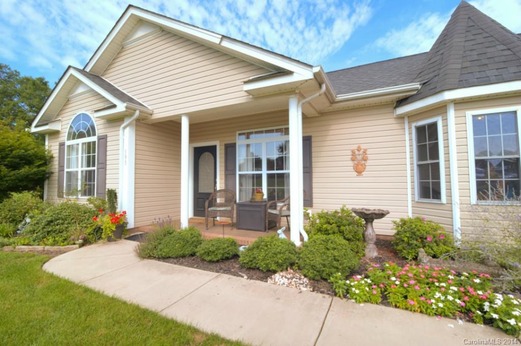 593 Jane Sowers Rd., Statesville, NC 28625