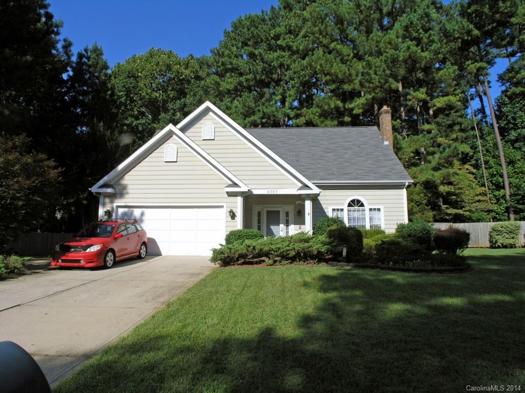8707 Copenhagen Ln., Charlotte, NC 28216