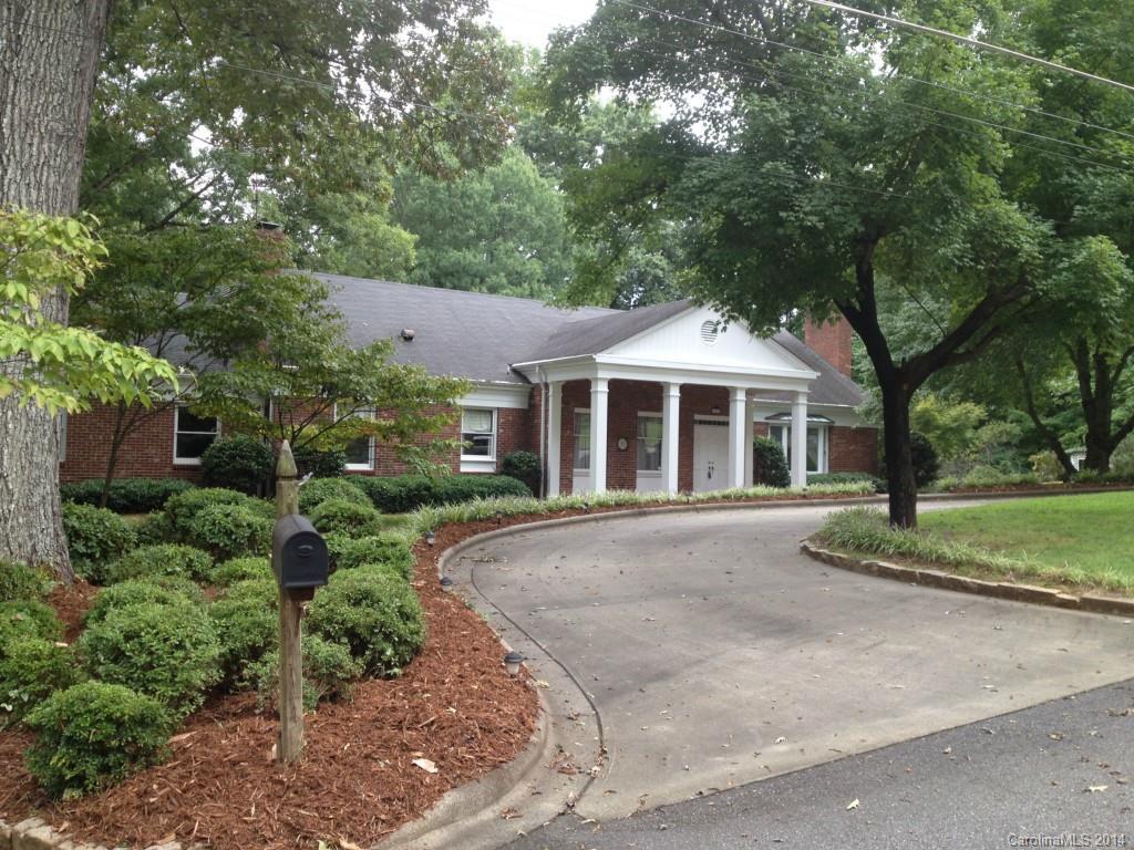 455 Heathcote Dr., Statesville, NC 28677