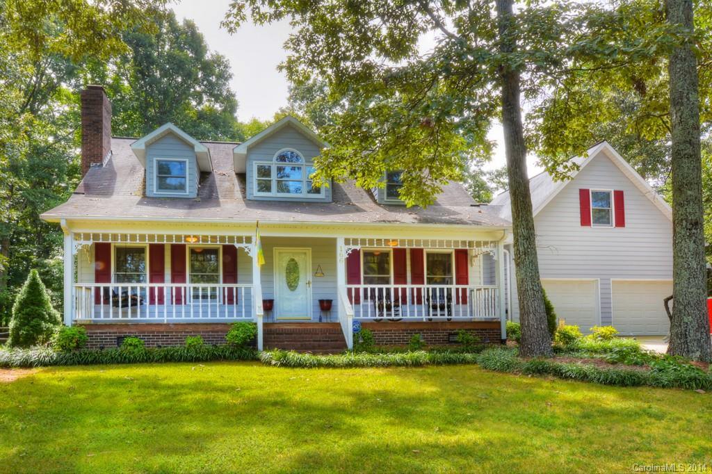 166 Caroline Ct., Denver, NC 28037